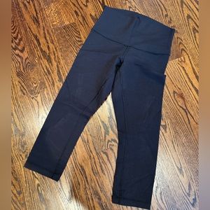Lululemon - Black 25” Legging (Size 8)